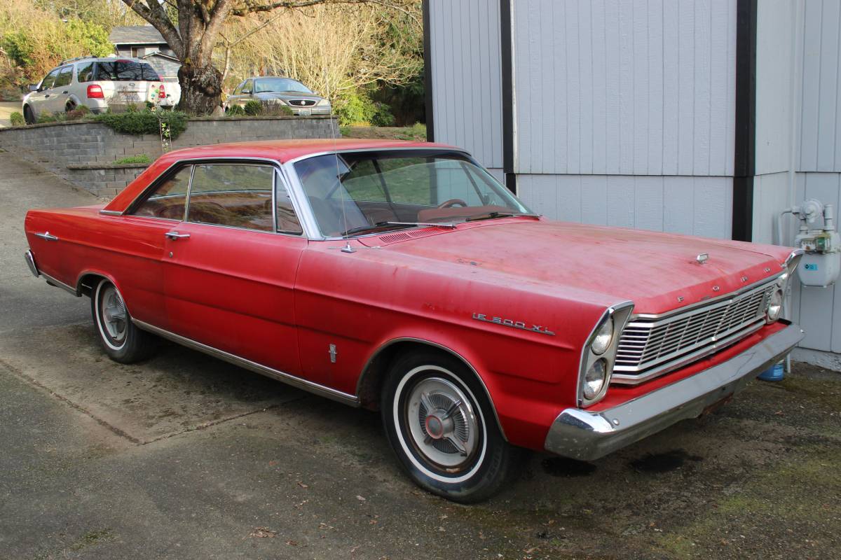 Ford-Galaxie-xl-1965-red