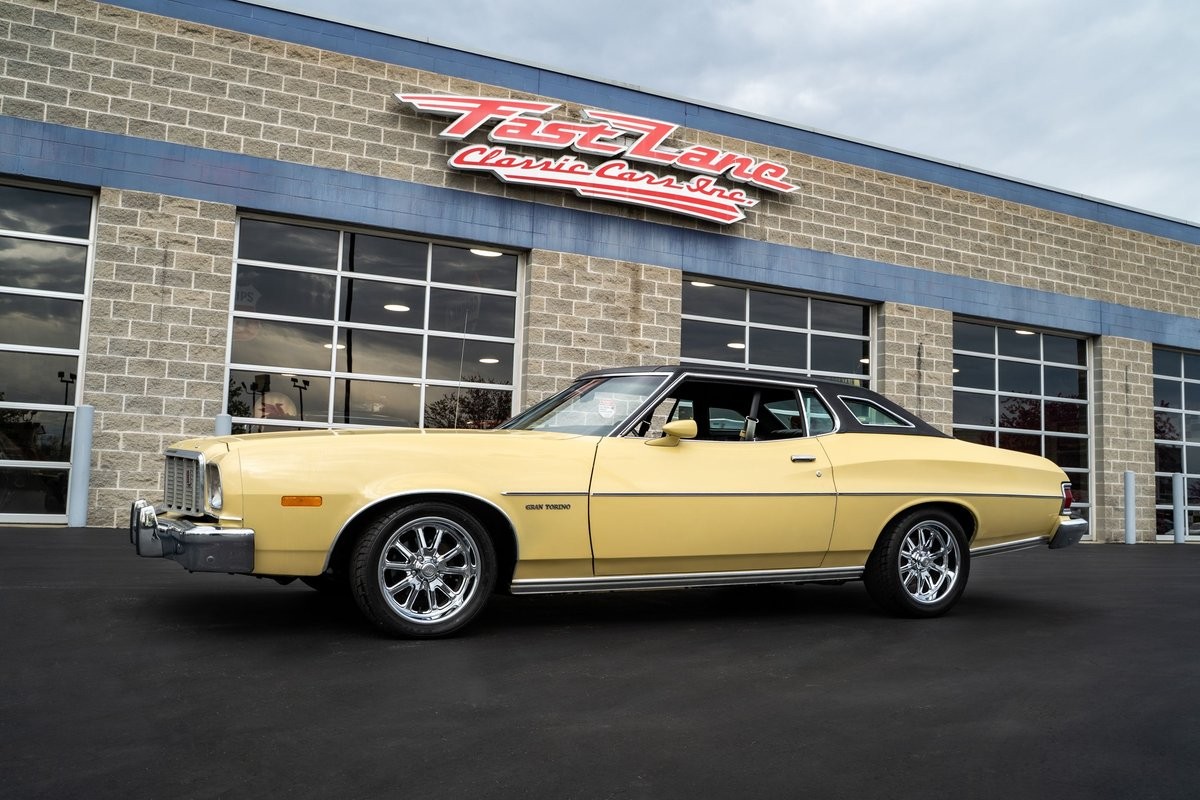 Ford-Gran-Torino-1974-Hardtop-Black