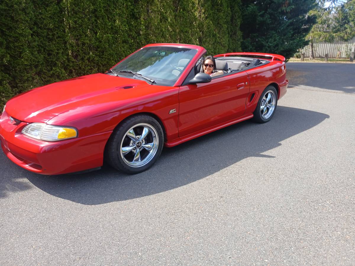Ford-Gt-convertible-mustang-1994-red