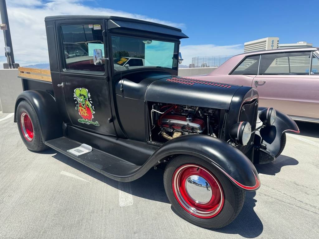 Ford-Mod-a-pickup-restomod-1929-black