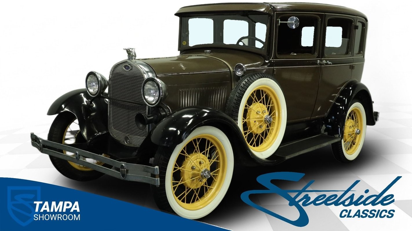 Ford-Model-A-1929-Sedan-Brown
