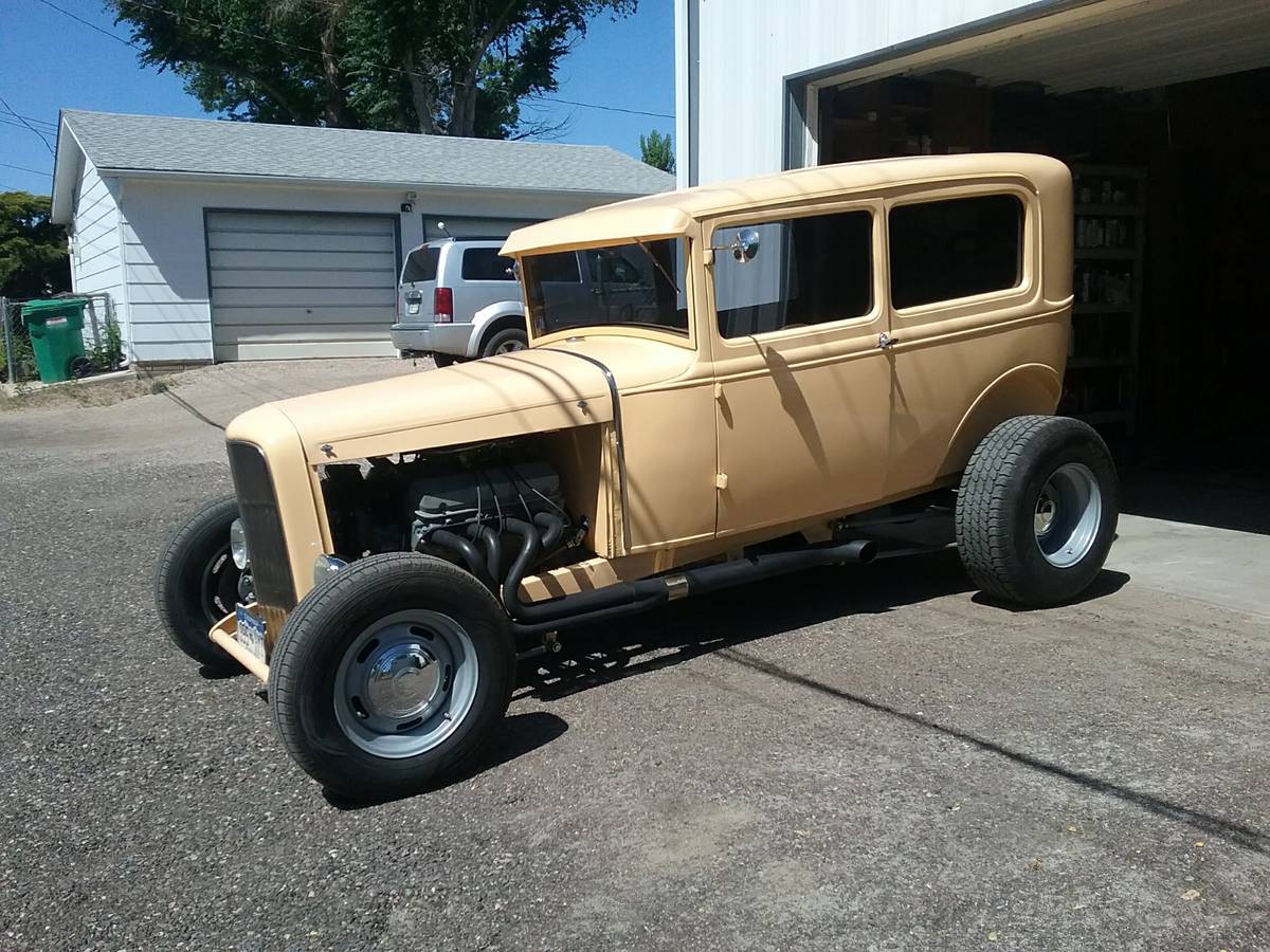 Ford-Model-a-1931-yellow