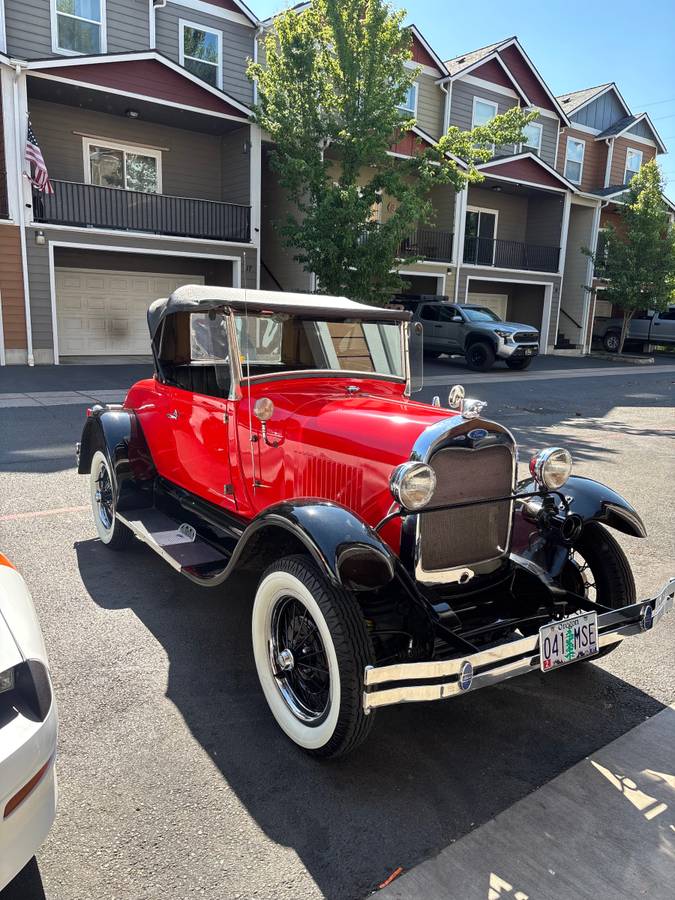 Ford-Model-a-convertable-1929-red