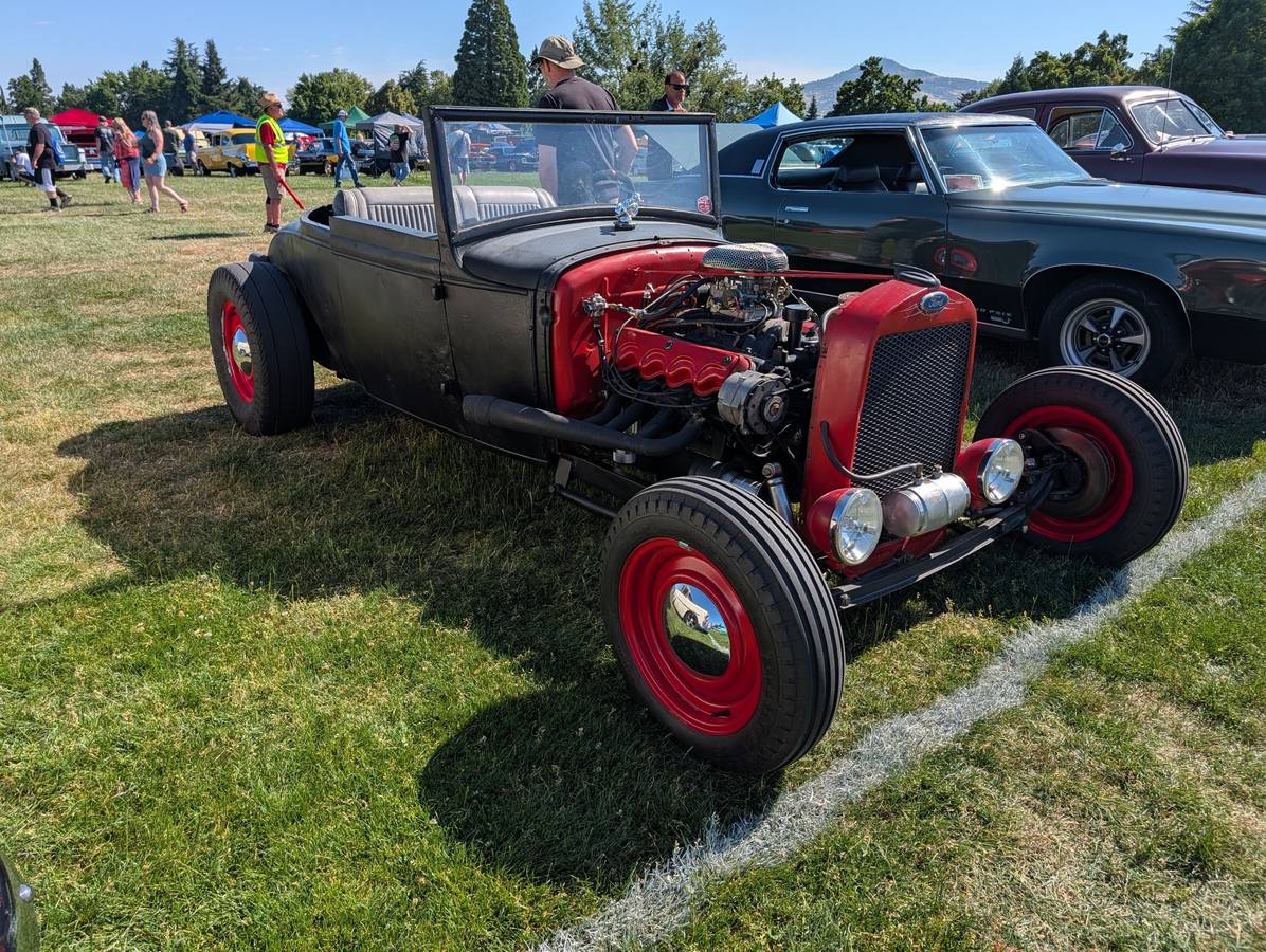 Ford-Model-a-coupe-1930-black