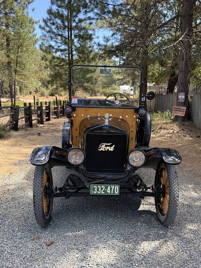 Ford-Model-t-1924-Black