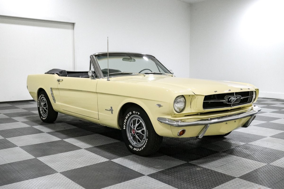 Ford-Mustang-1965-Convertible-BLACK