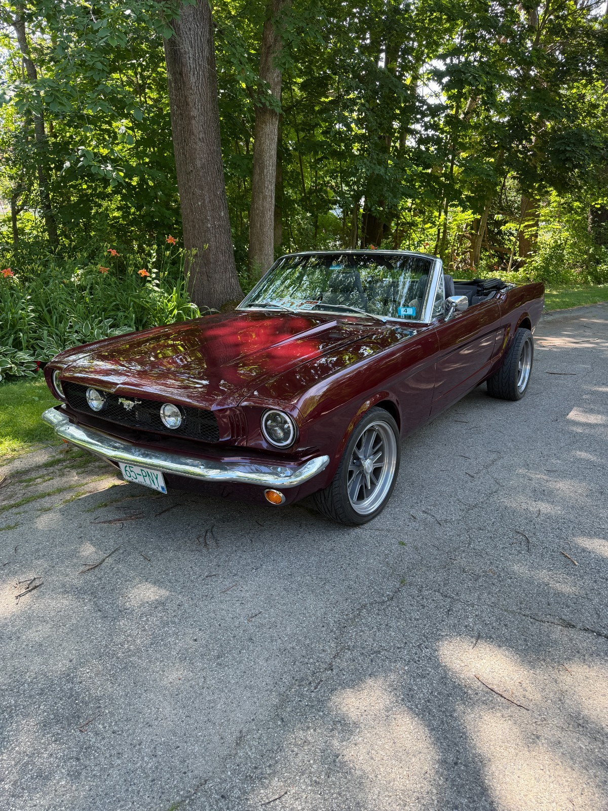 Ford-Mustang-1965-Convertible-Gray