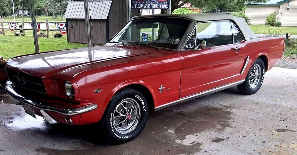 Ford-Mustang-1965-Convertible-White