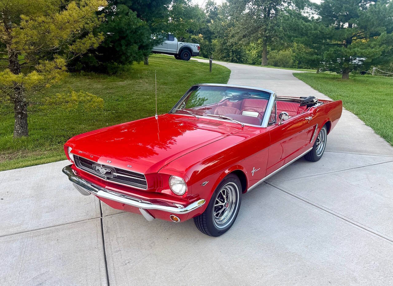 Ford-Mustang-1965-Red