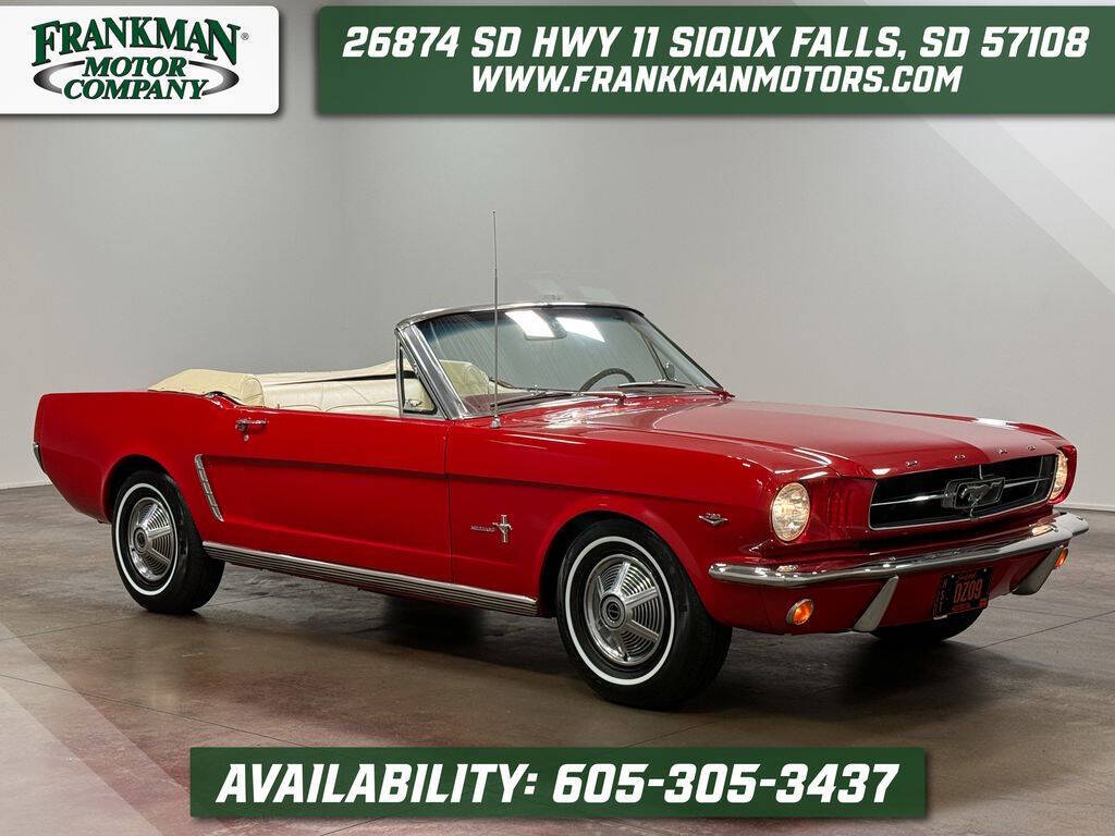 Ford-Mustang-1965-Red-RedWhite