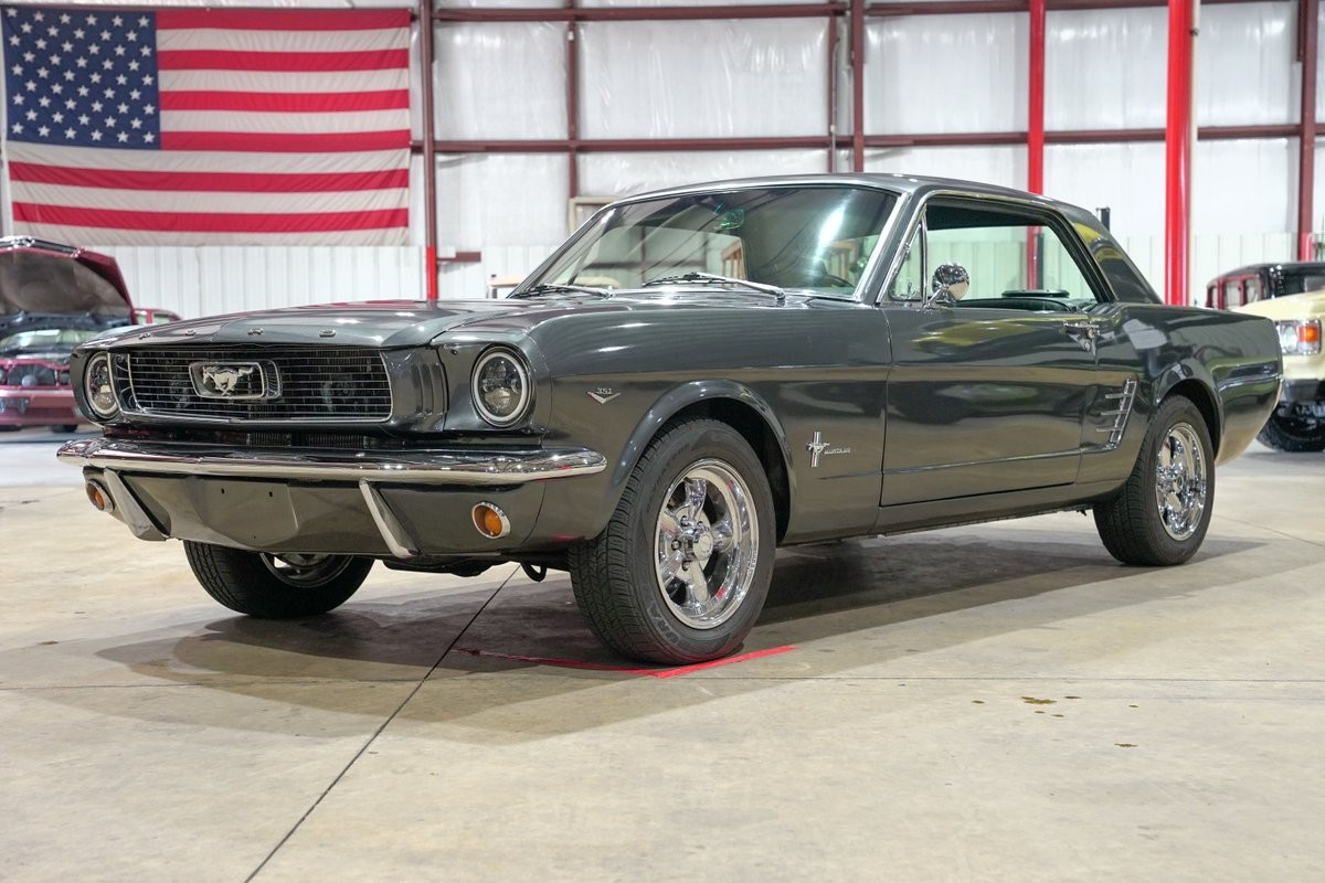 Ford-Mustang-1966-Coupe-Black