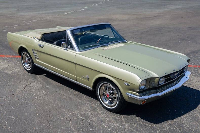 Ford-Mustang-1966-Glen-Green