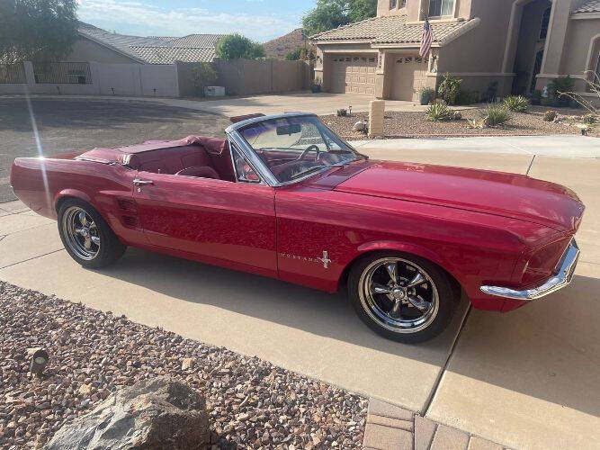 Ford-Mustang-1967-Red
