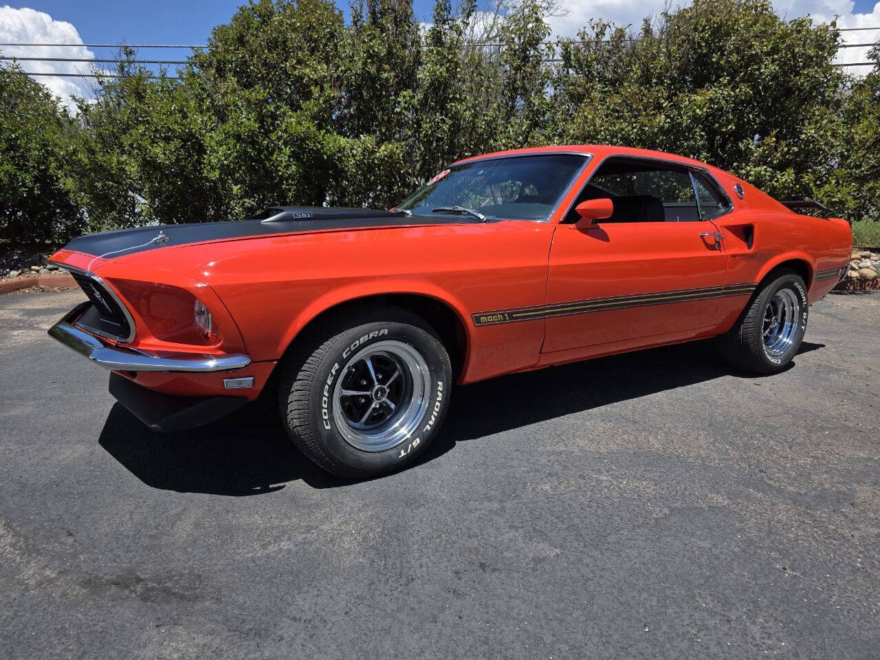Ford-Mustang-1969-Orange-Black