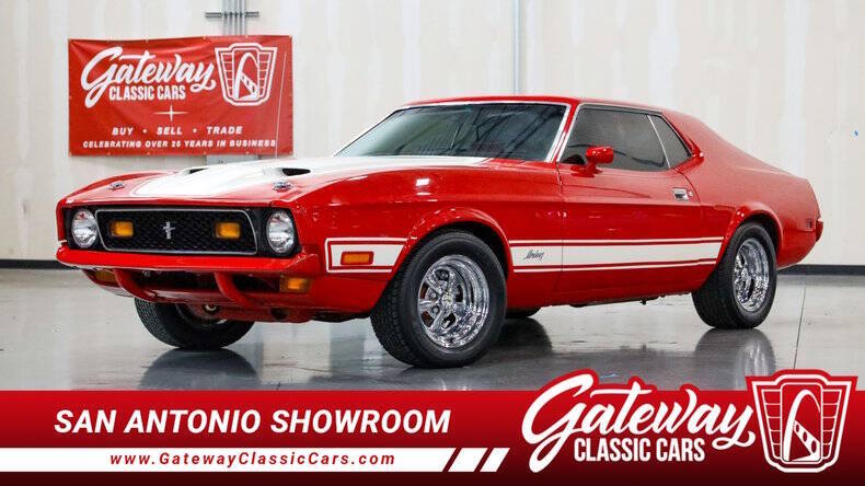 Ford-Mustang-1972-White-amp-Red-White-And-Red