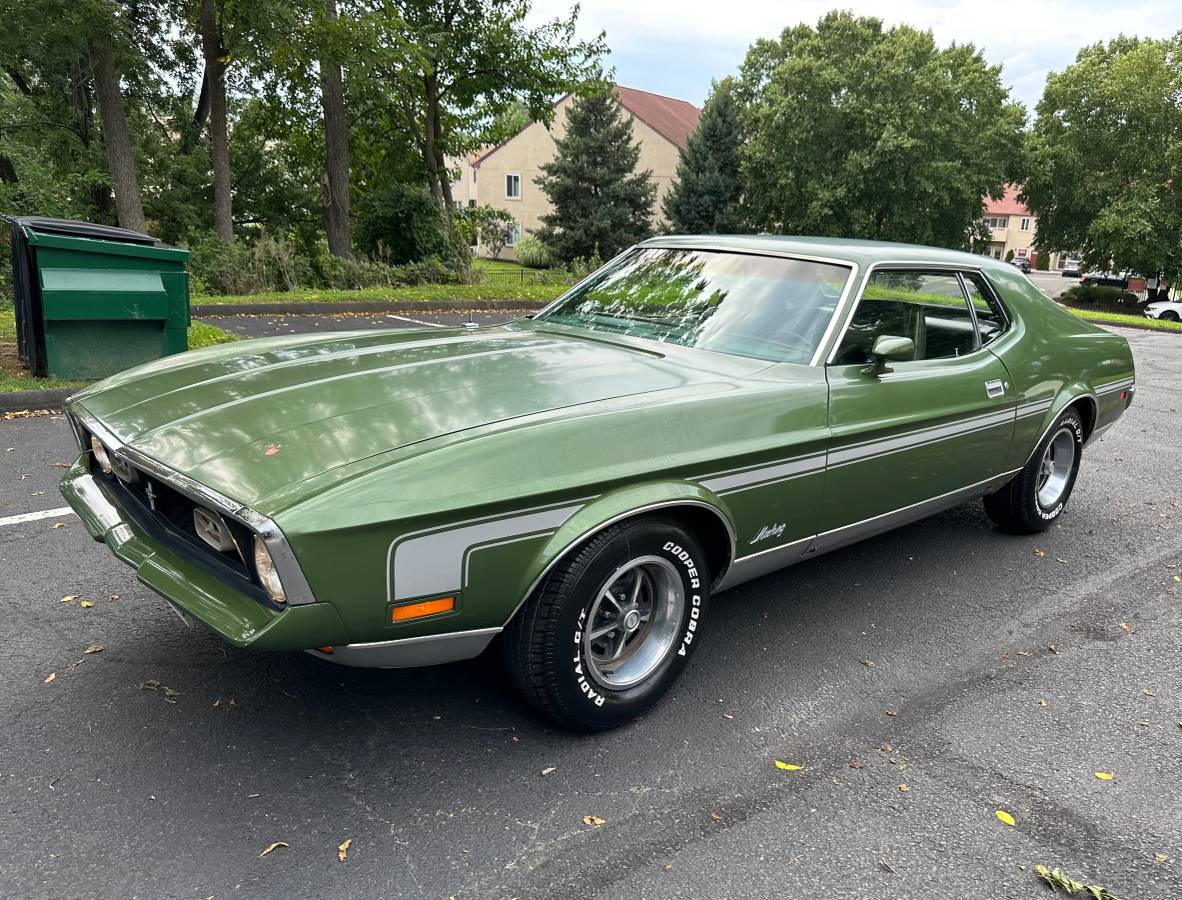 Ford-Mustang-1972-green