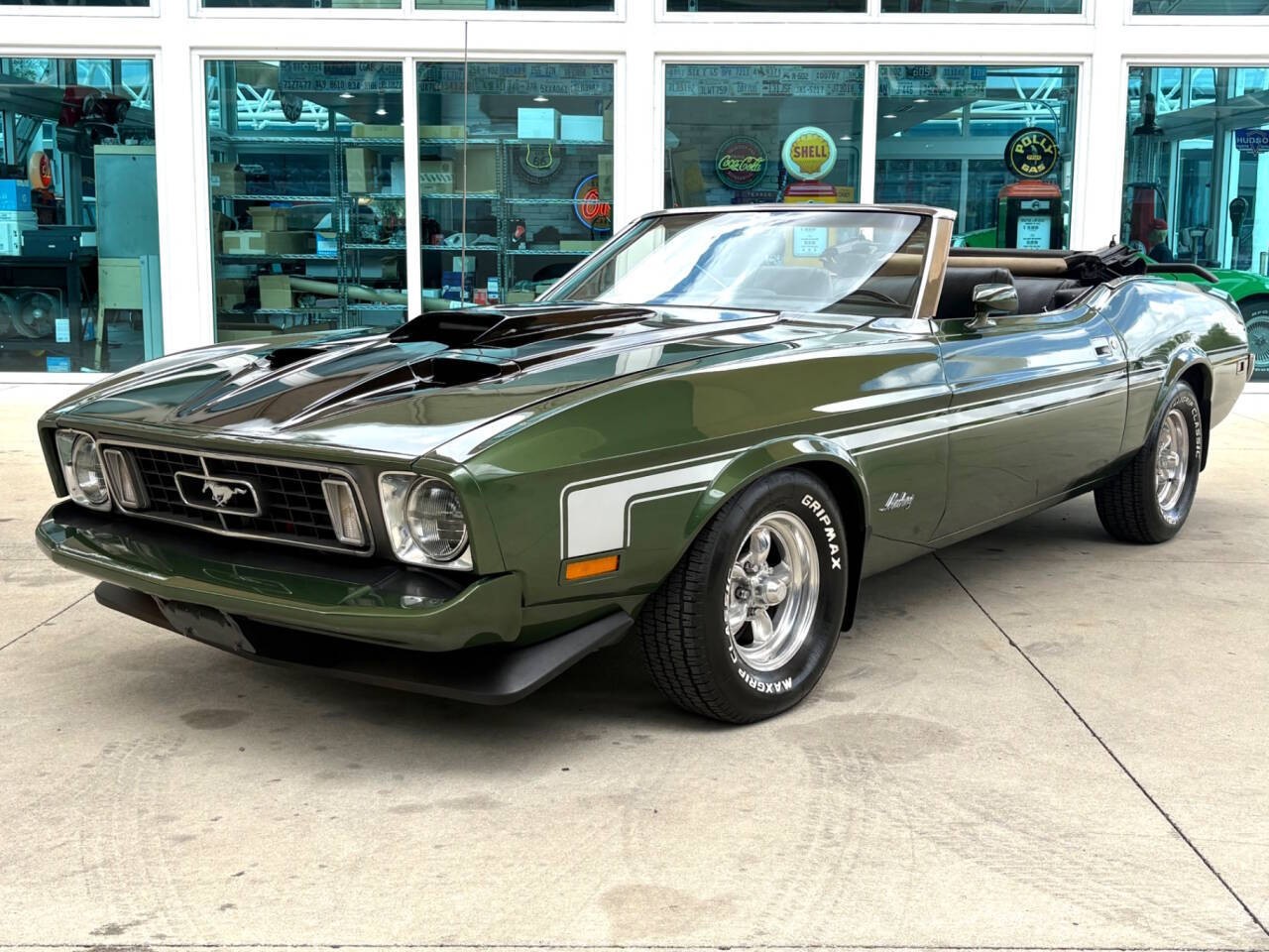 Ford-Mustang-1973-Convertible-Black Ford Mustang 1973