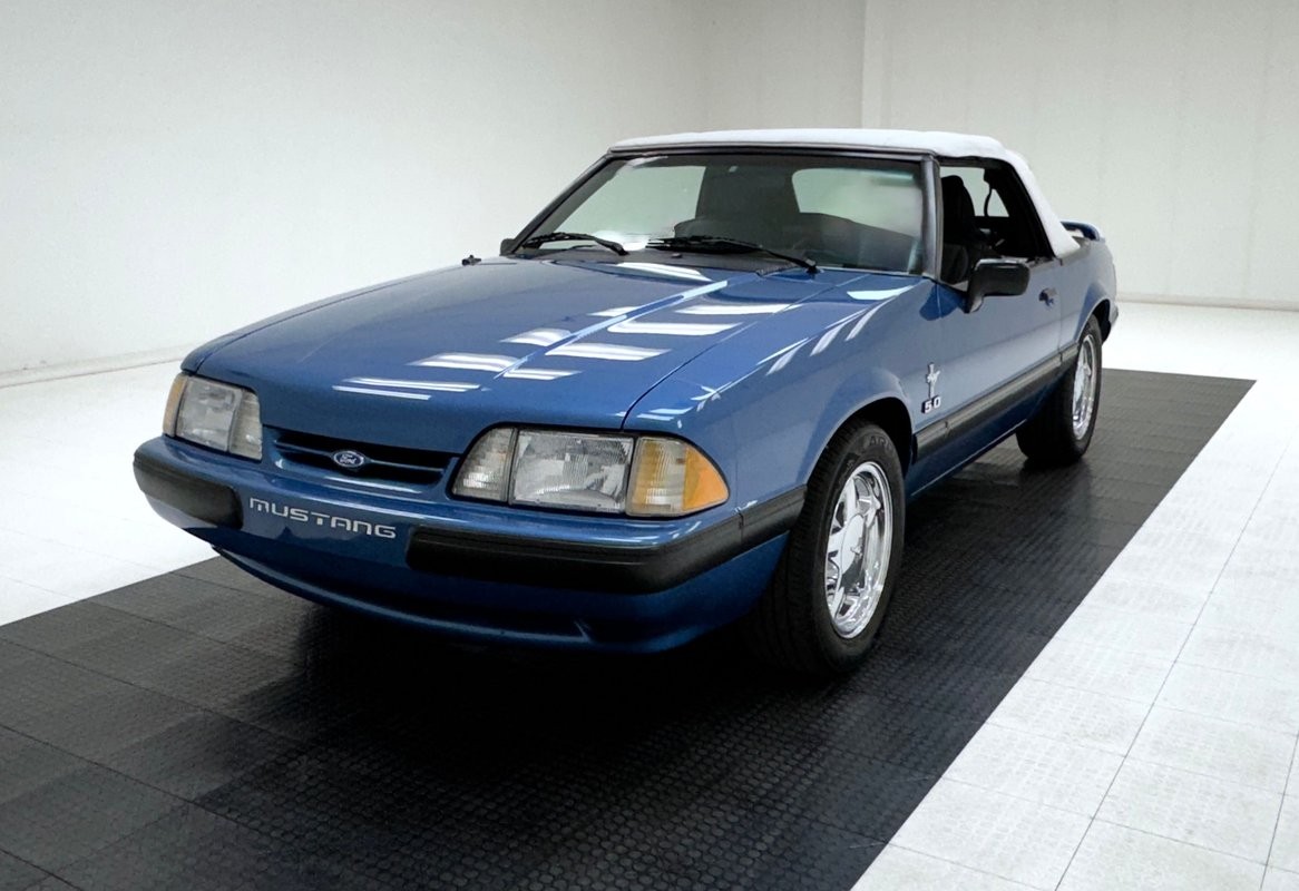 Ford-Mustang-1989-Convertible-Oxford-White Ford Mustang 1989