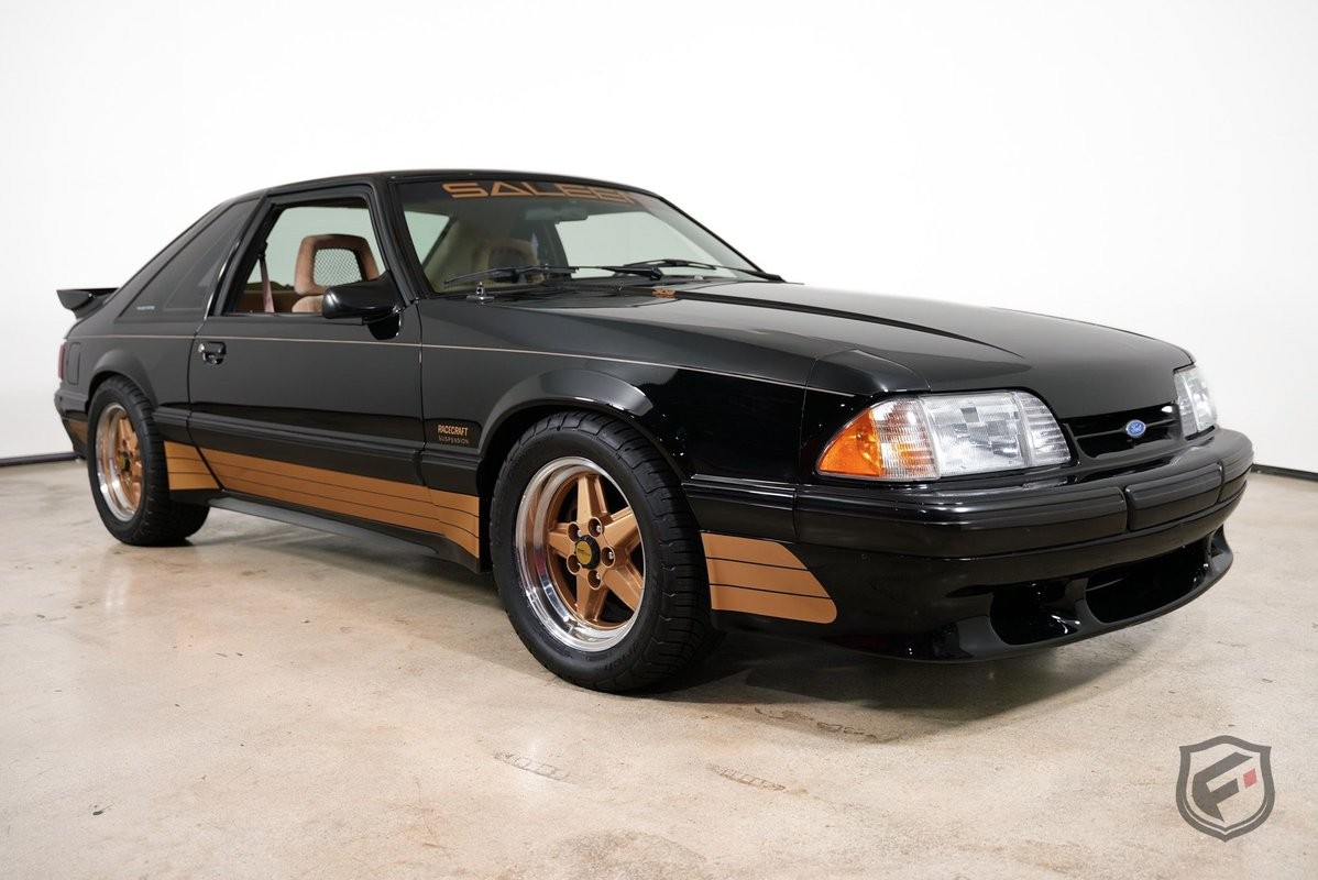 Ford-Mustang-1989-Hatchback