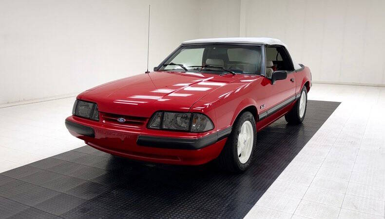 Ford-Mustang-1991-blue