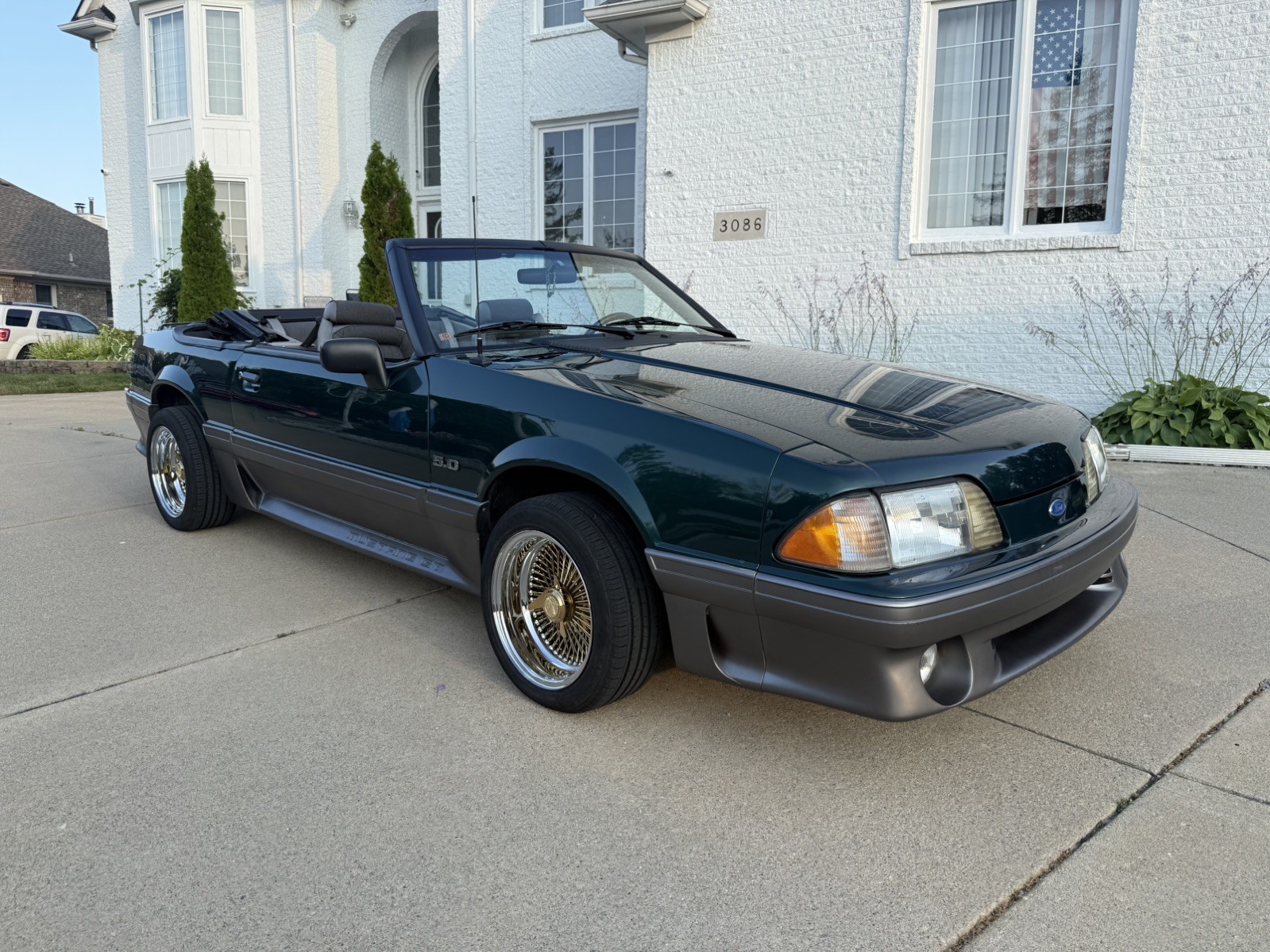 Ford-Mustang-1992-Convertible-Gray