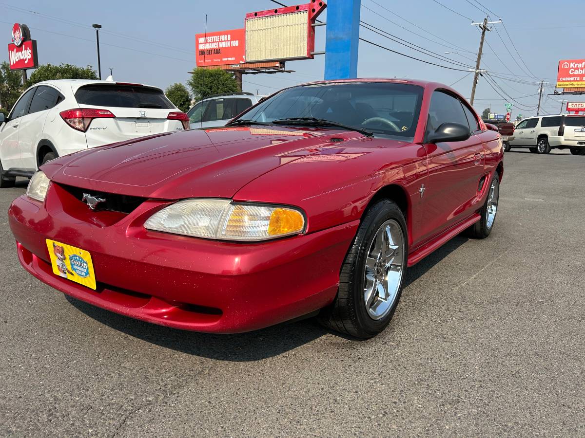 Ford-Mustang-1994-red