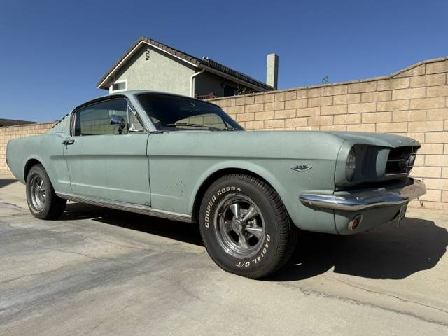 Ford-Mustang-fastback-22-1965-custom