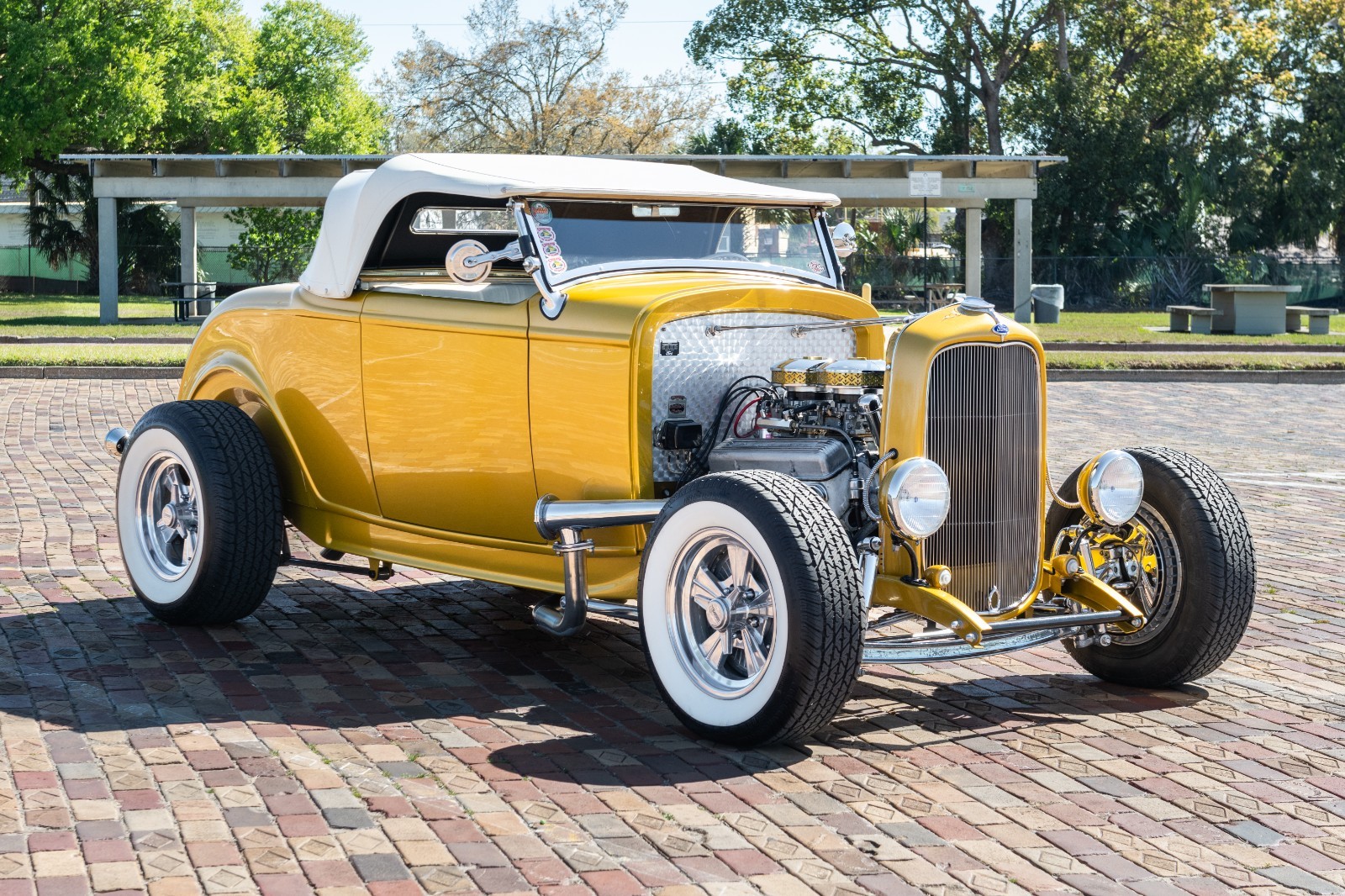 Ford-Other-1932-Convertible-White