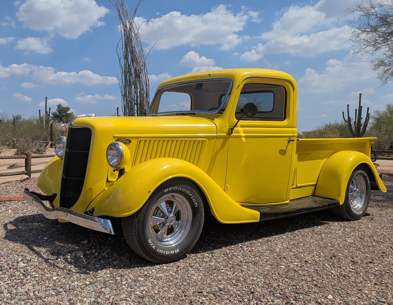 Ford-Other-Pickups-1936-Standard-Cab-Pickup-White