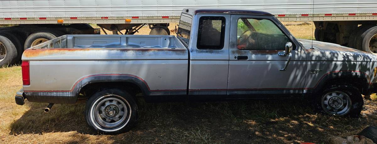 Ford-Ranger-1987