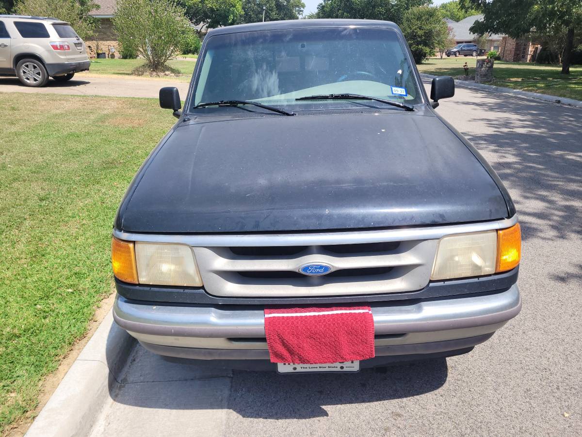 Ford-Ranger-1996-black