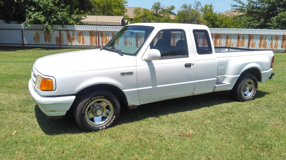 Ford-Ranger-super-cab-1994-White