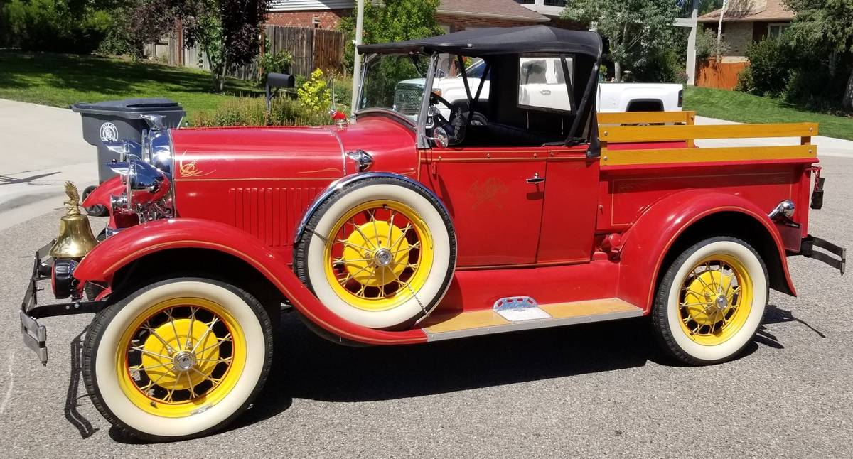 Ford-Roadster-shay-1929-red