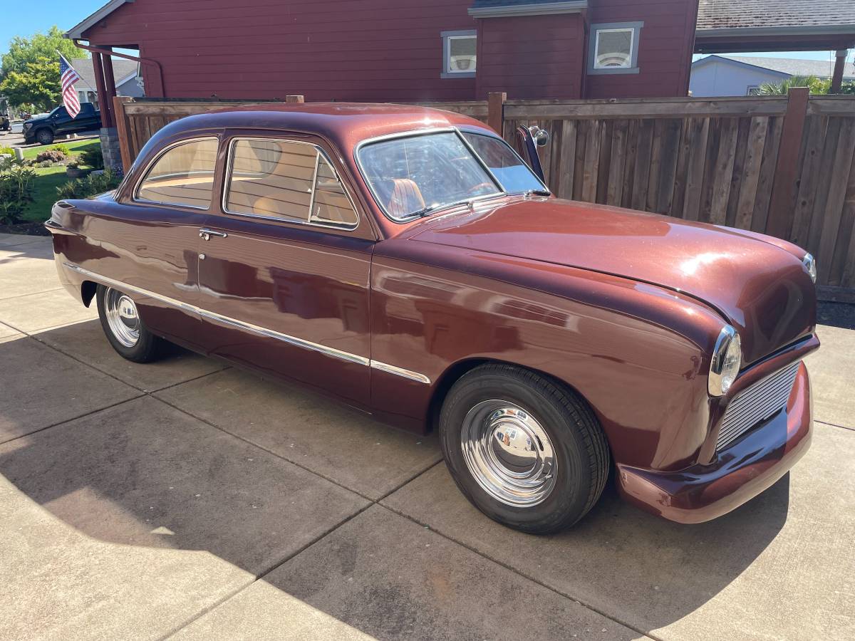 Ford-Shoebox-1950-custom