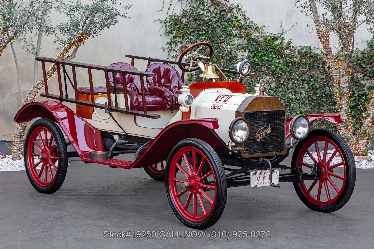 Ford-T-Fire-Truck-1915