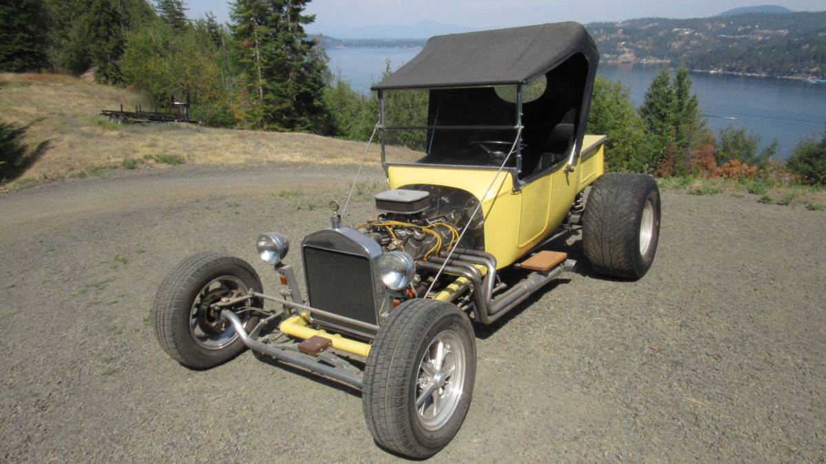 Ford-T-bucket-1923-Yellow