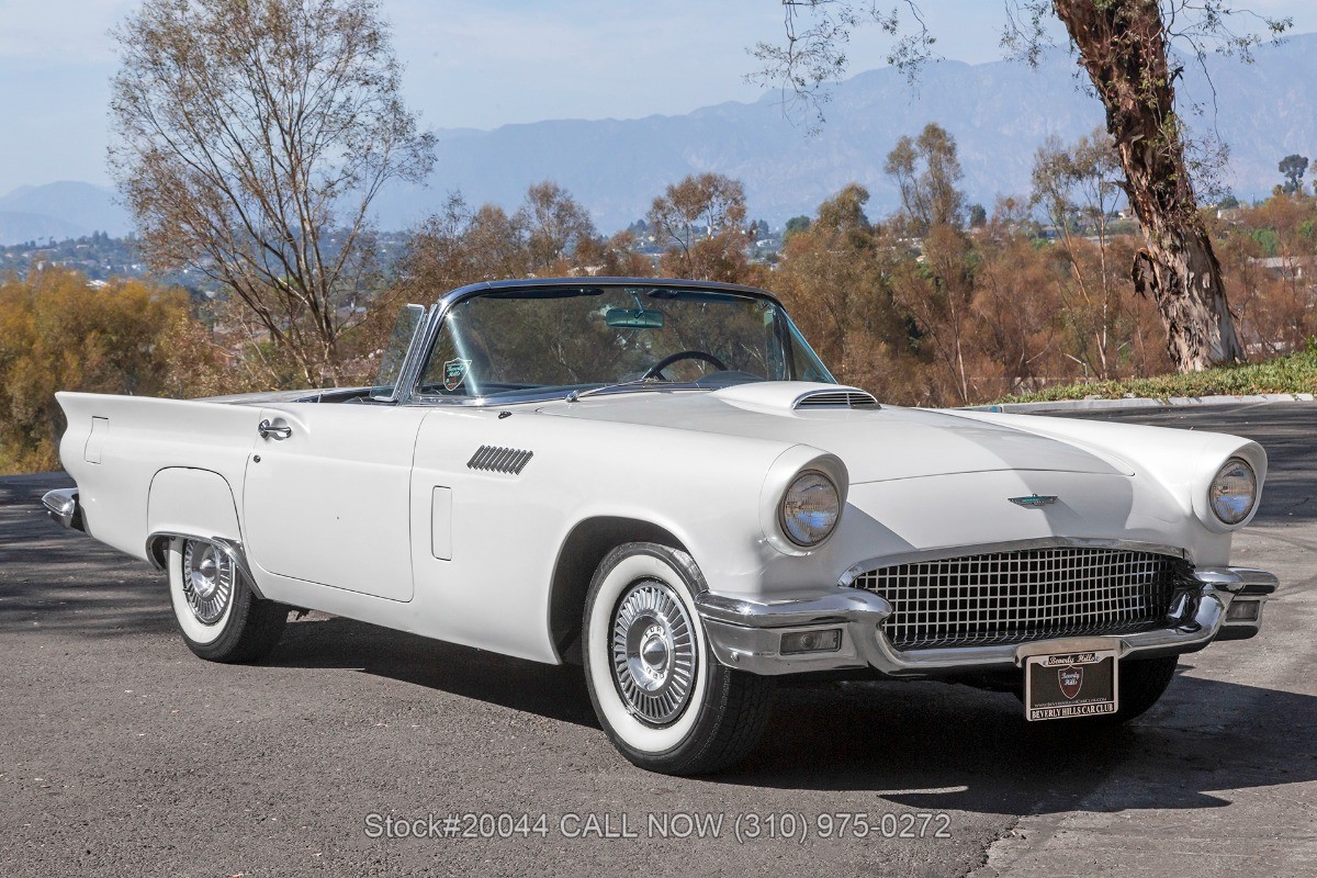 Ford Thunderbird 1957