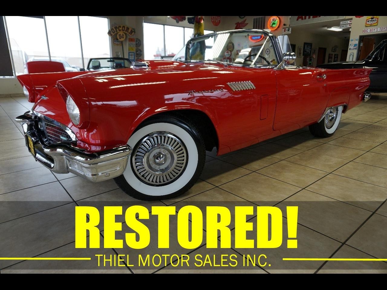 Ford Thunderbird 1957