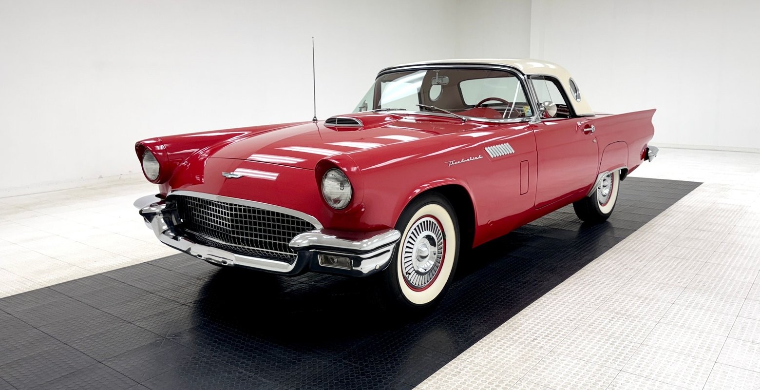 Ford Thunderbird 1957