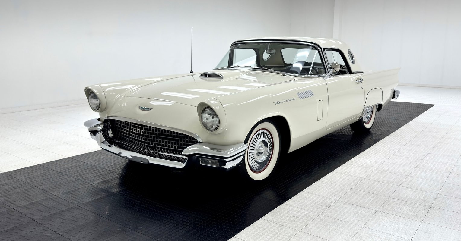 Ford-Thunderbird-1957-Convertible-Raven-Black