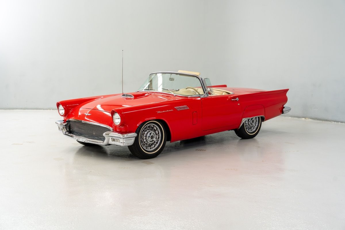 Ford Thunderbird 1957