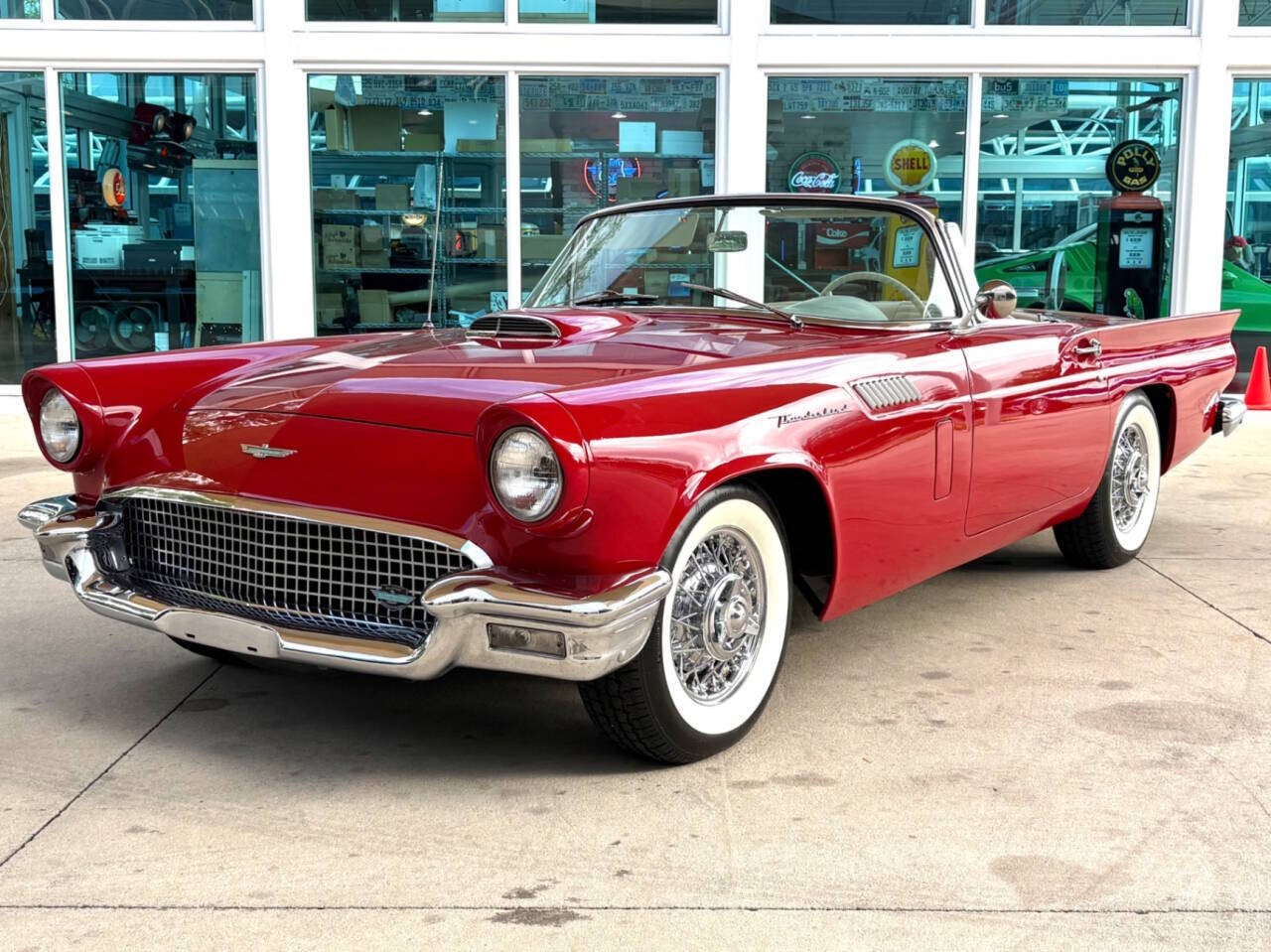 Ford Thunderbird 1957