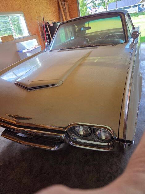 Ford-Thunderbird-1962