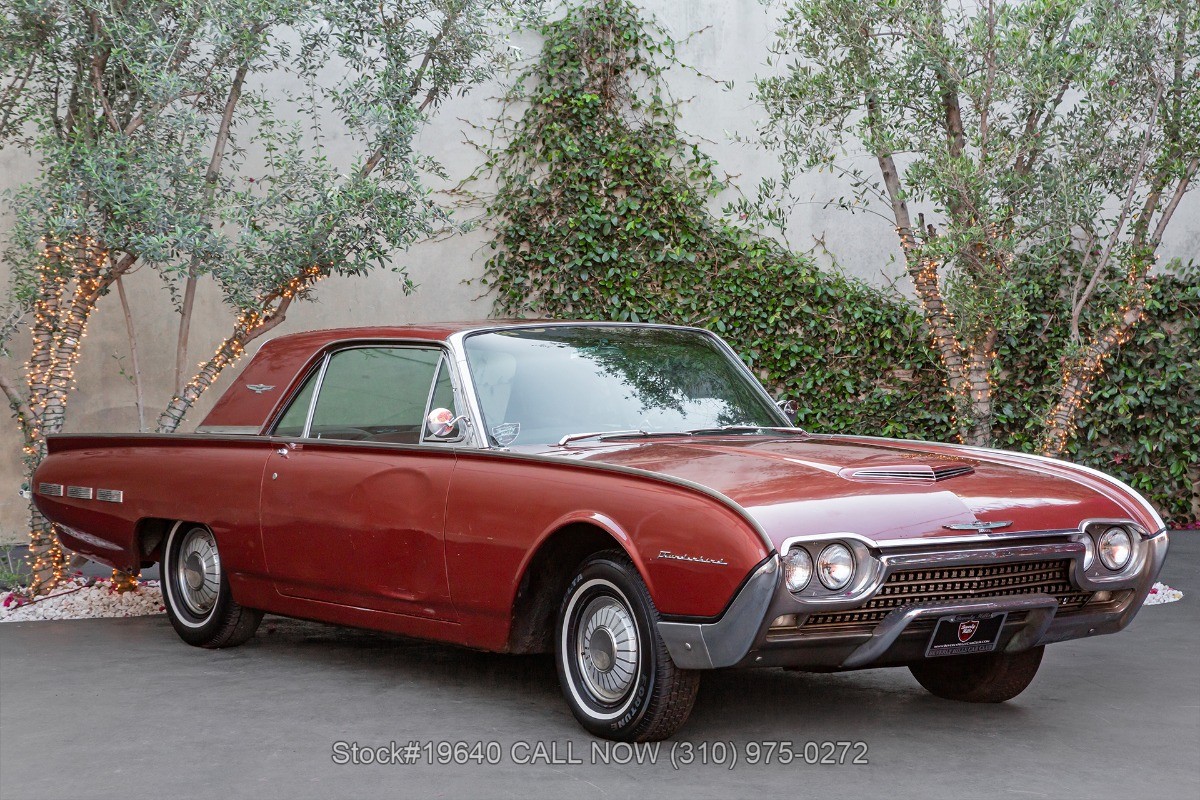 Ford-Thunderbird-1962