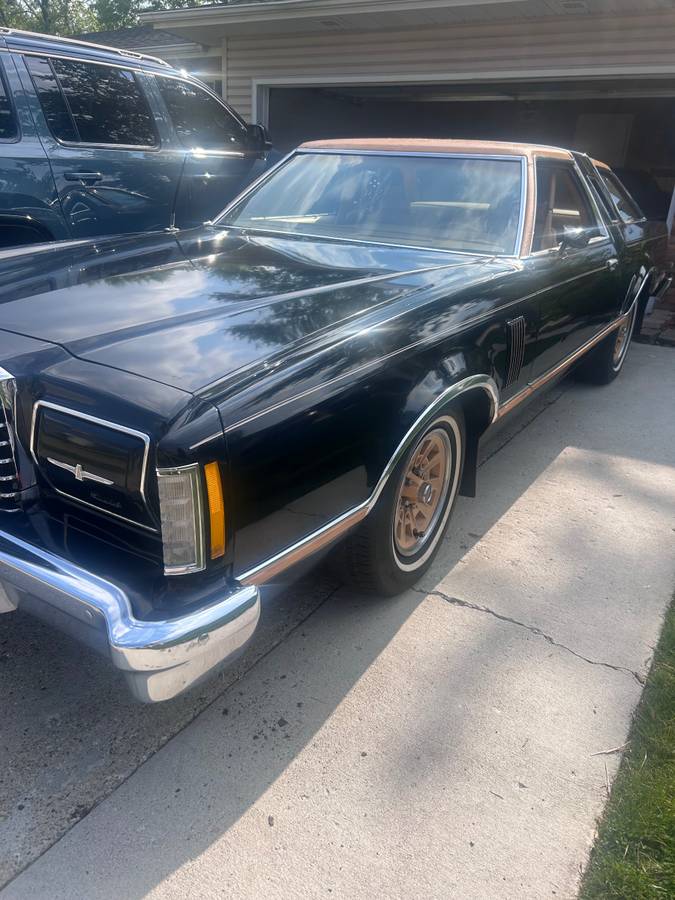 Ford-Thunderbird-1978-yellow