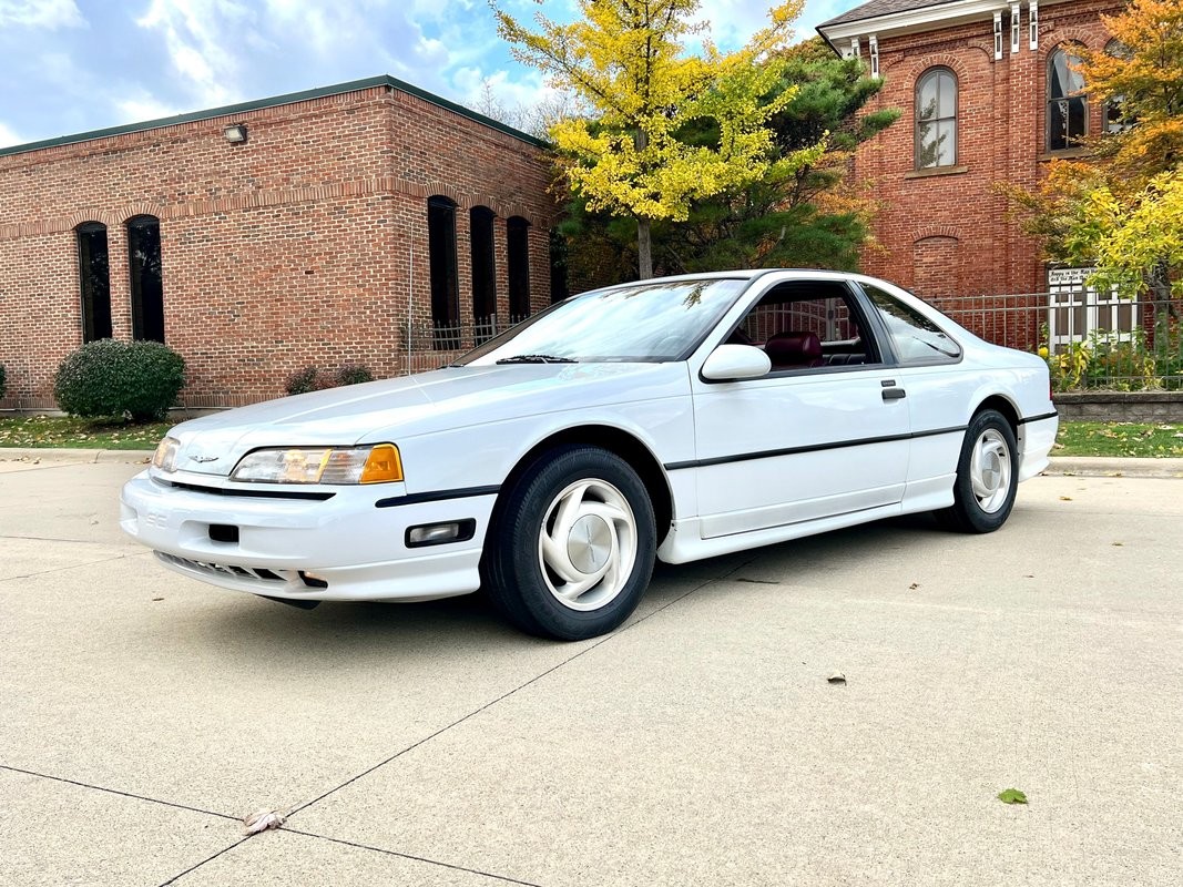 Ford Thunderbird 1991