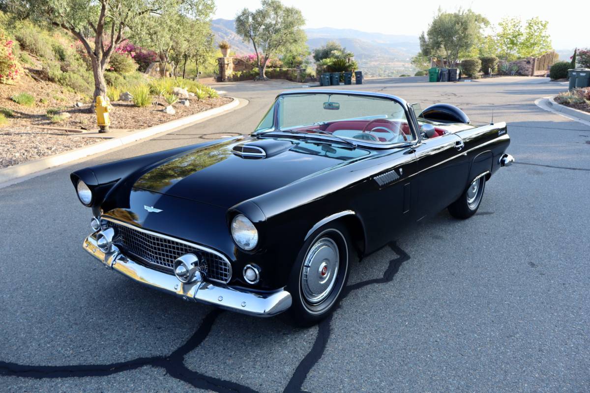 Ford-Thunderbird-convertible-1956
