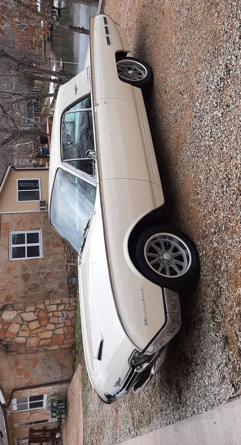 Ford-Thunderbird-coupe-1962-white