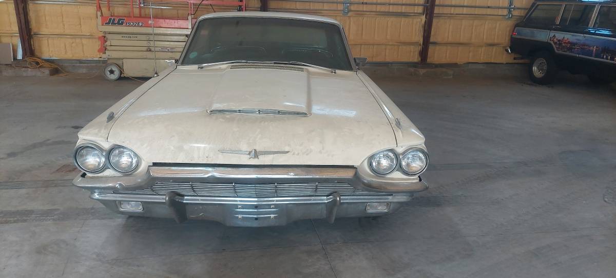 Ford-Thunderbird-coupe-1965-white Ford-Thunderbird-coupe-1965-white