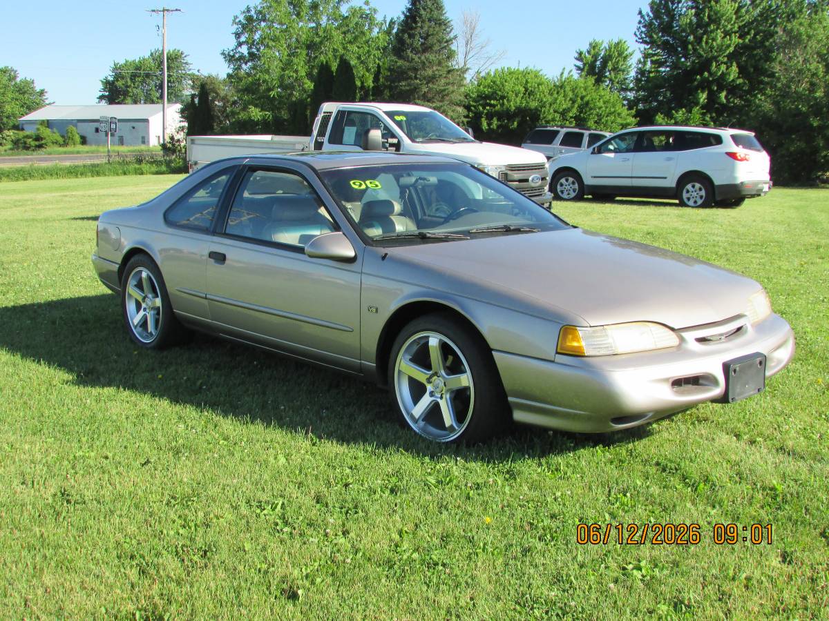 Ford-Thunderbird-lx-1995